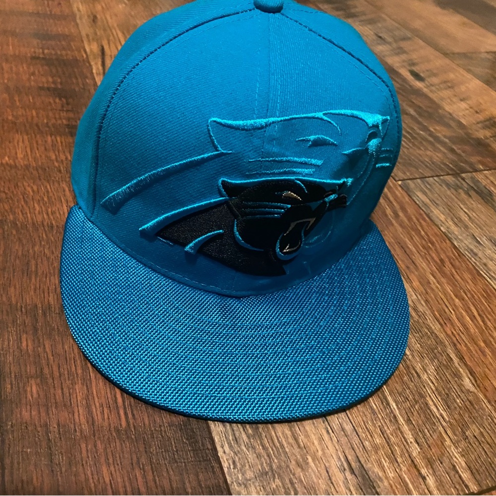 New Era Teal and Black fitted NFL Panthers 7 1/8 cap